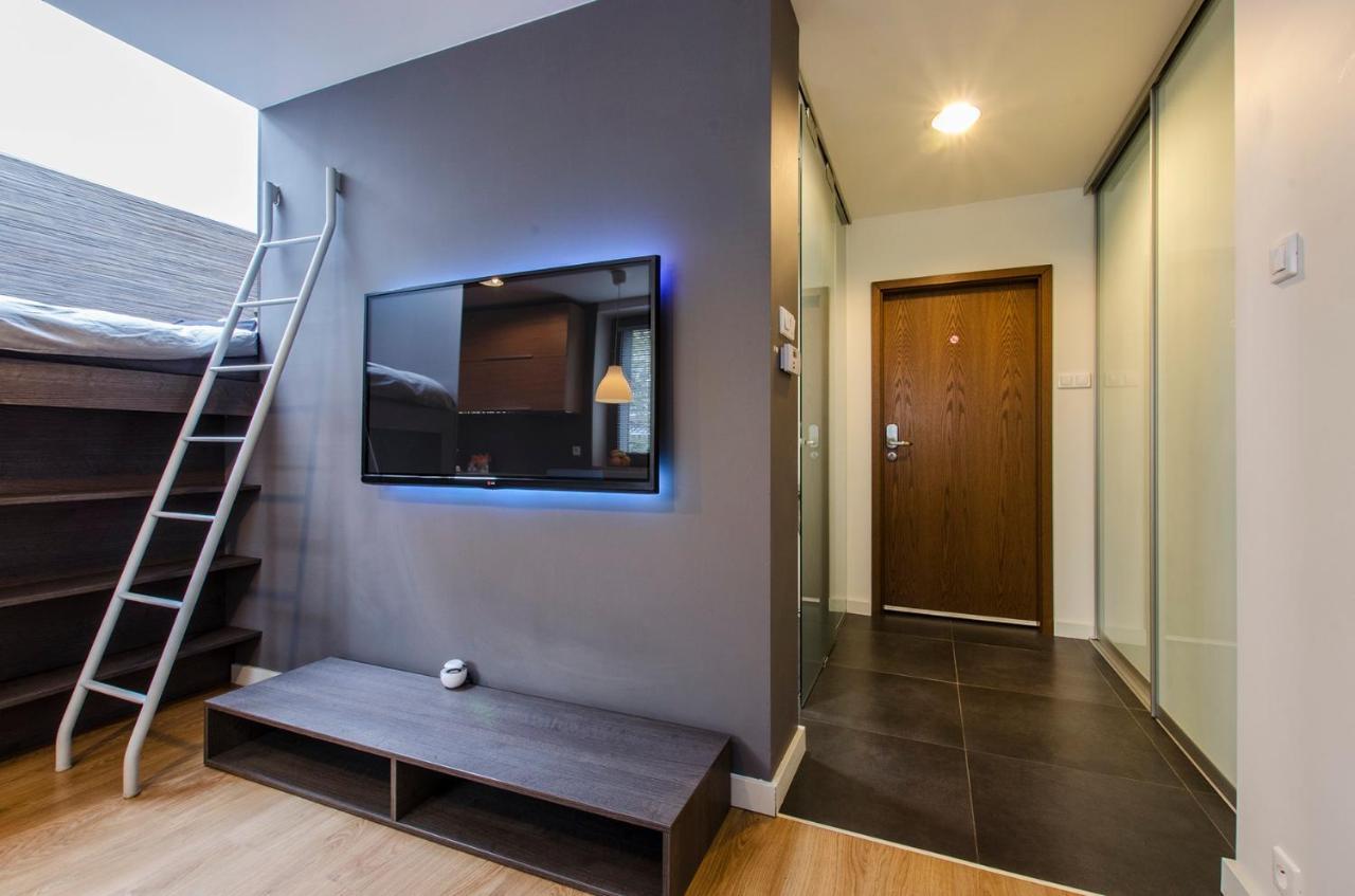 Lupoapartments Kosynierow Klimatyzacja Dostep Na Kod Łódź Exteriör bild